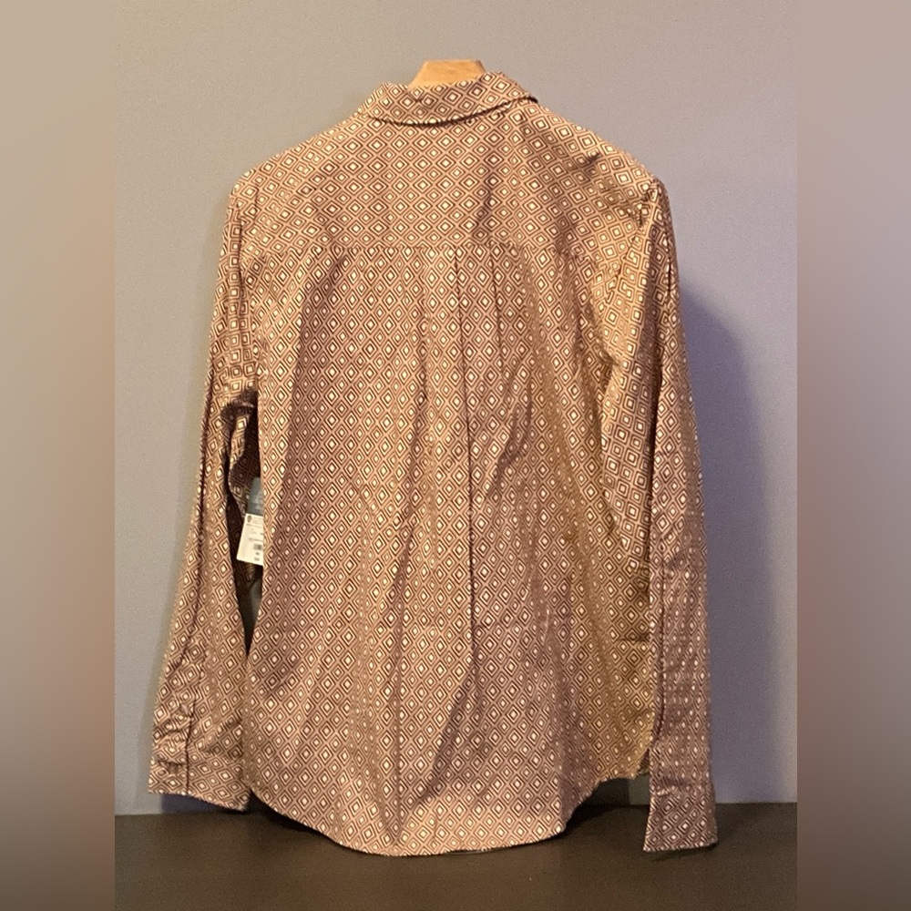 Abbott Elementary Diamond Print Button Down Shirt - Picture 3 of 13